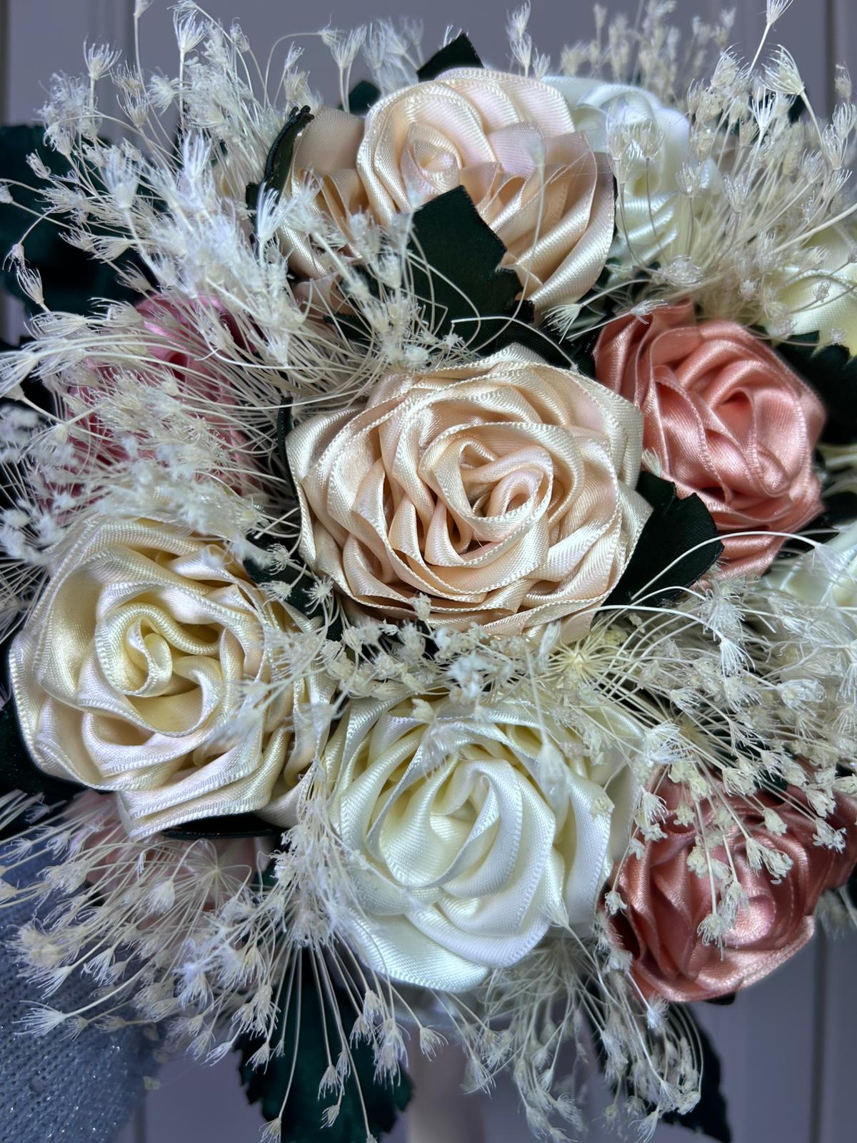 Bouquet matrimonio di rose